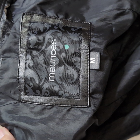❄️Host Pick❄️ Maurice's Fully lined ladies faux leather short jacket - Picture 9 of 13